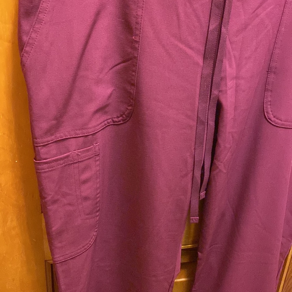 NWt Greys Anatomy 3 Pocket Low Rise Pant - Picture 5 of 12